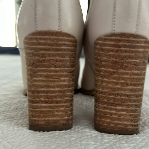 Nine West Dips Block Heel Booties in Chic Cream - Picture 6 of 9